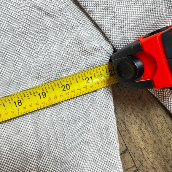 Adidas Women's Light Gray Logo Sweatshirt NWOT - Picture 7 of 10